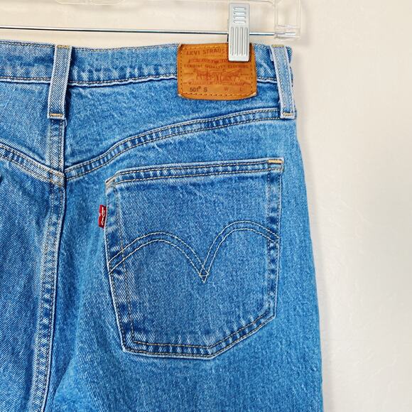 Levi’s 501 High Rise Straight Leg Mom Jeans - Picture 4 of 8